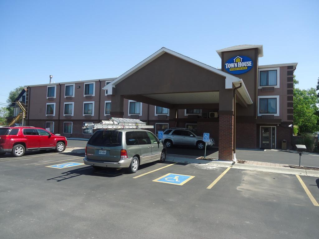 Townhouse Extended Stay Hotel Downtown Lincoln Exterior foto